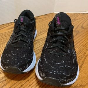 ASICS GEL-Nimbus 24 Knit Women’s Size 8, Excellent Condition, Smoke Free Home